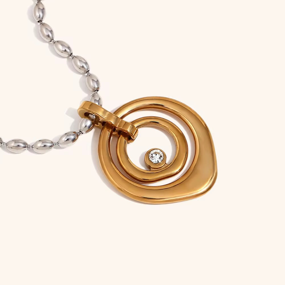 Agara Necklace