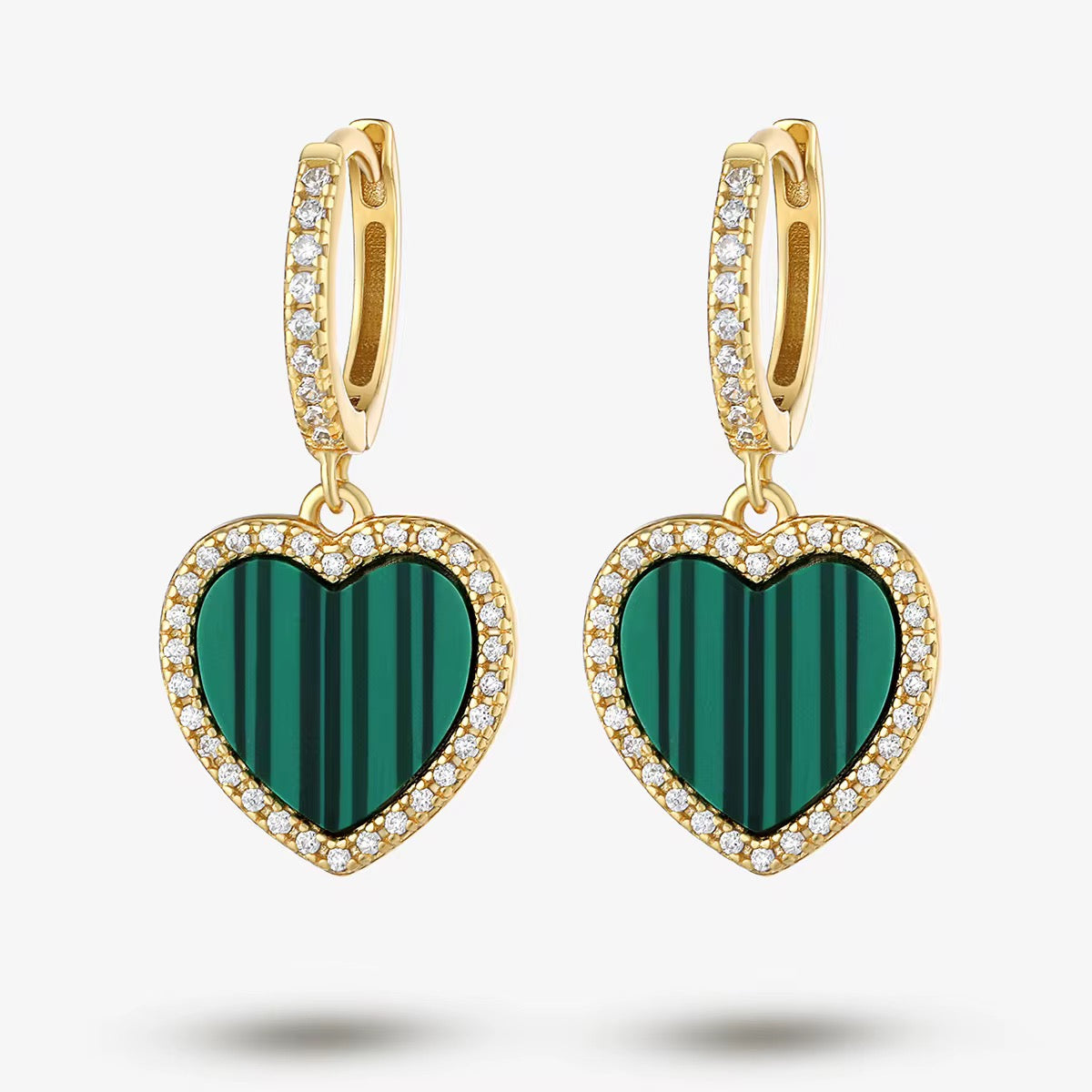 Pendientes de corazón brillante