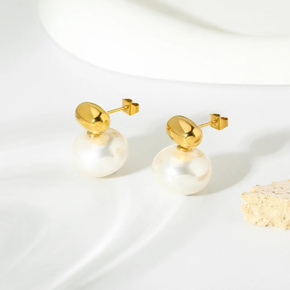 Pendientes Reyna
