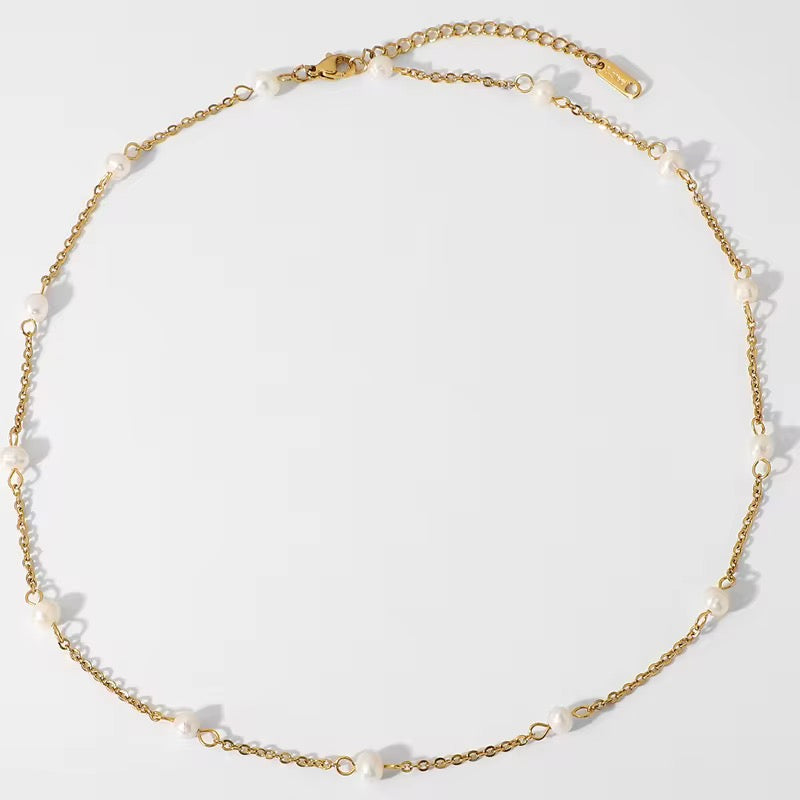 Divine Layered Set