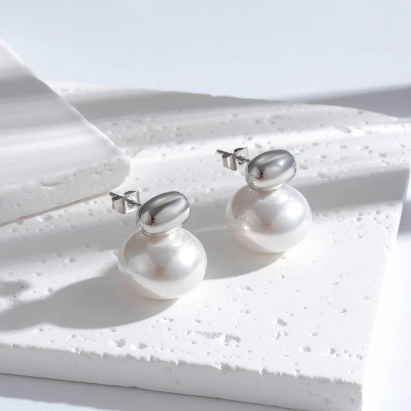 Pendientes Reyna