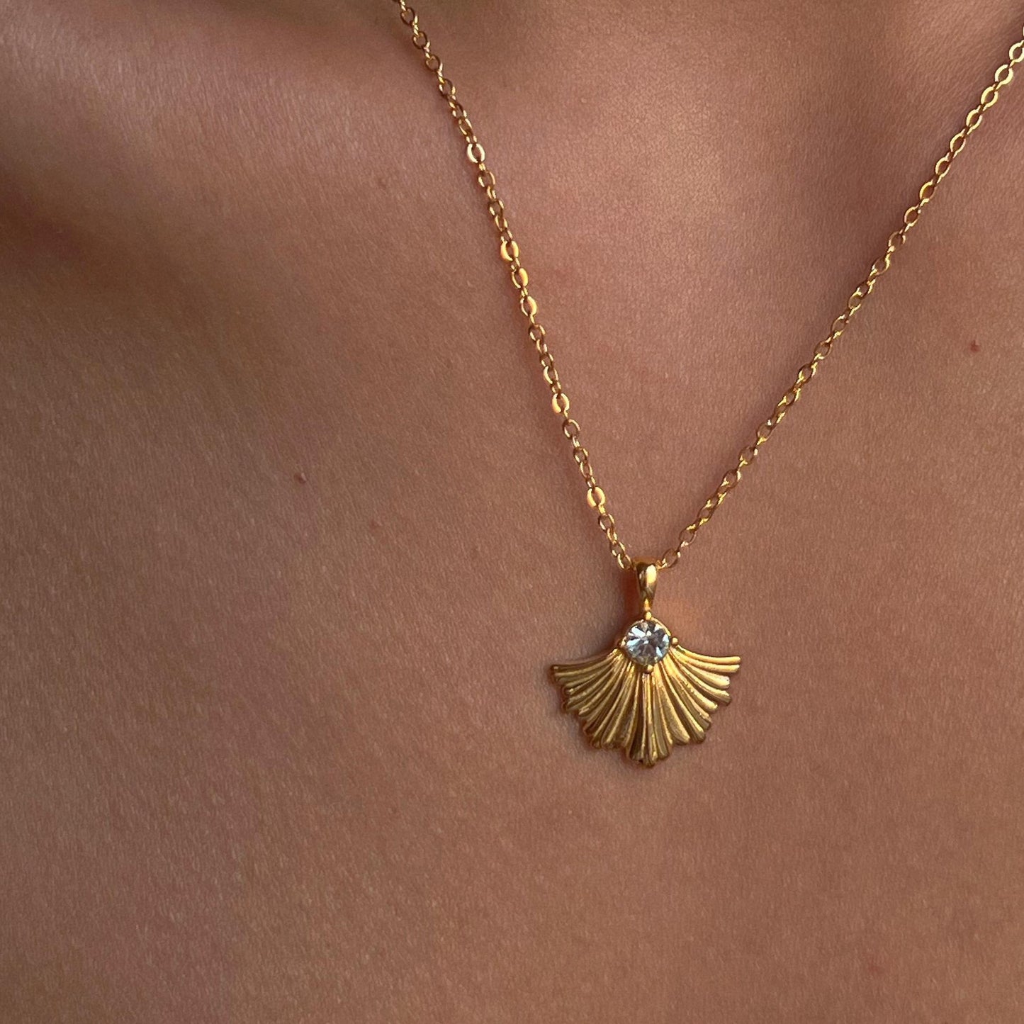 Collar de conchas