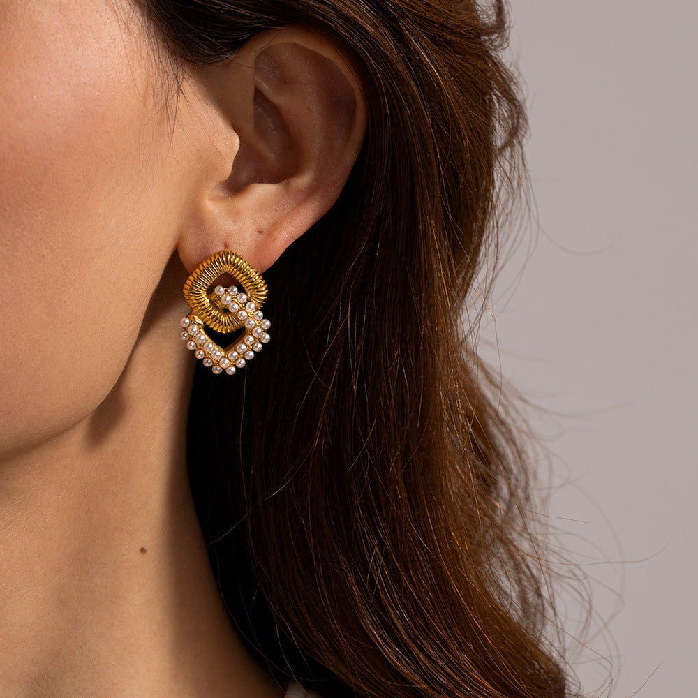 Pendientes Sara