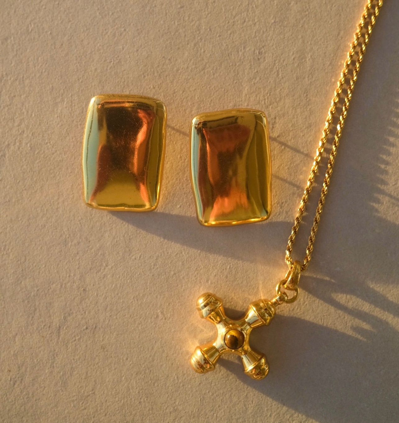 Pendientes Nao