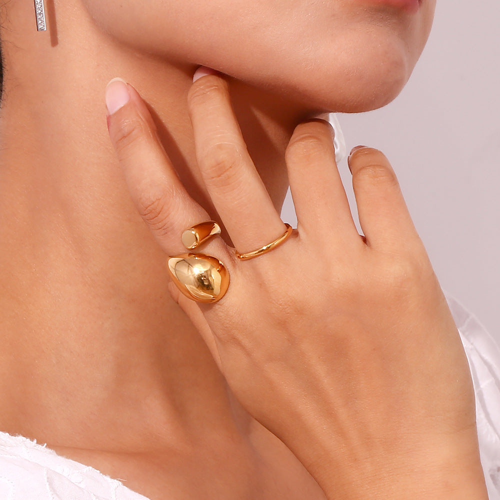 Anillo de gota atrevida