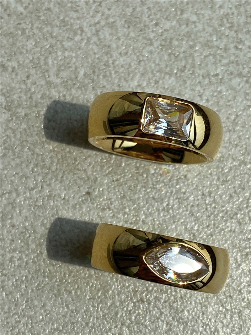 Anillo de cristal