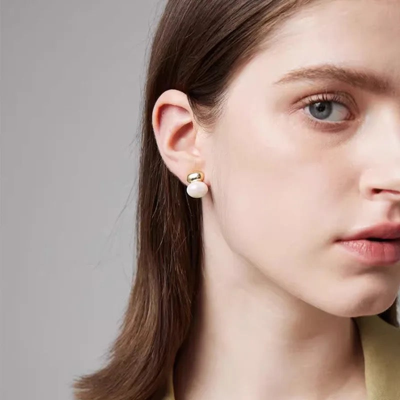 Pendientes Reyna