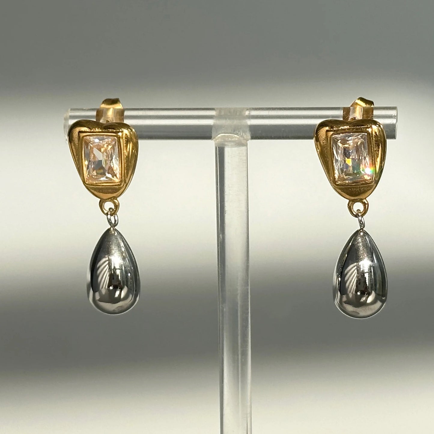Pendientes de reina