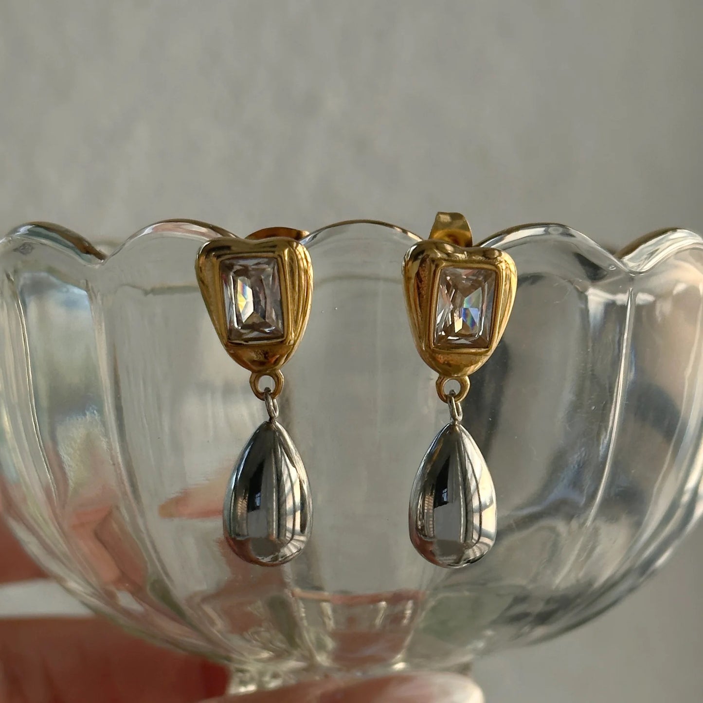 Pendientes de reina