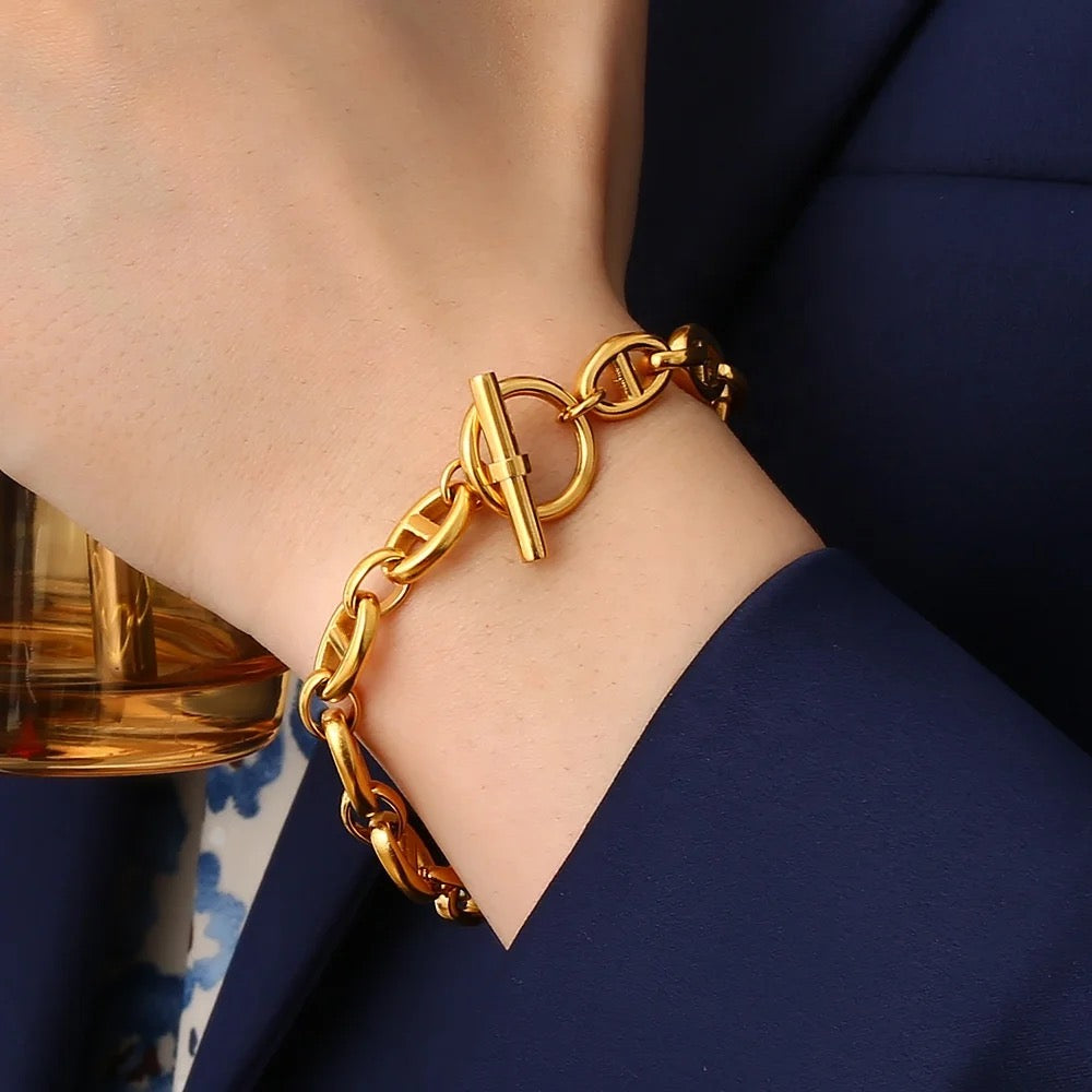 Pulsera T