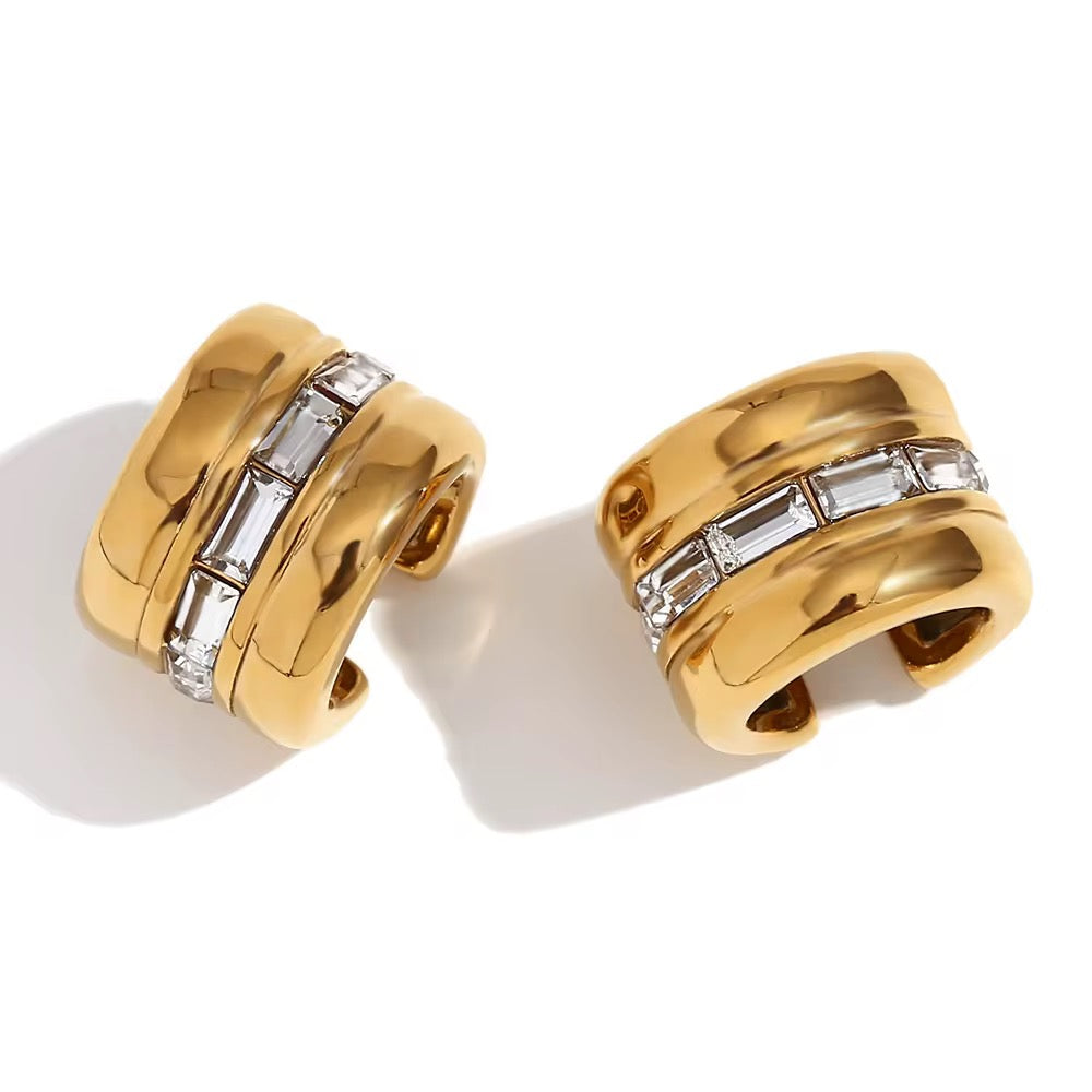 Isa Earcuff