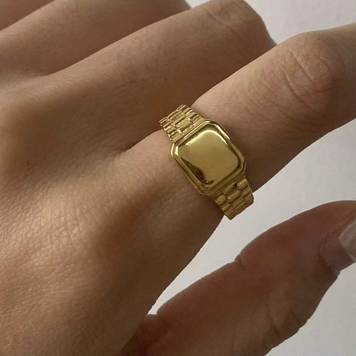 Square Ring