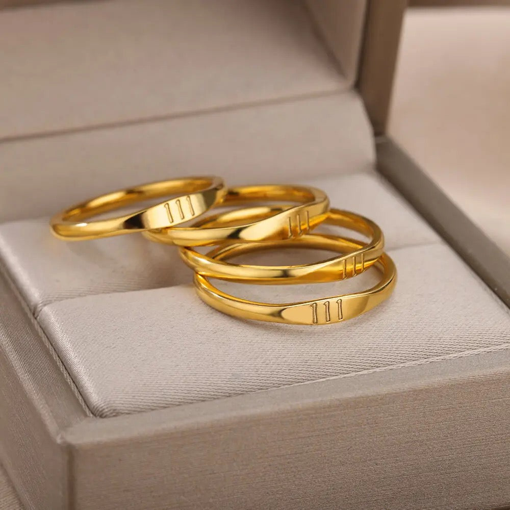 Anillo 111