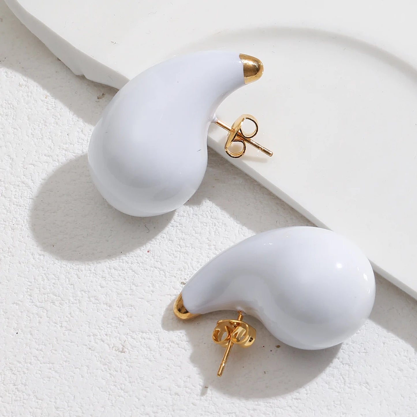 Pendientes colgantes de colores