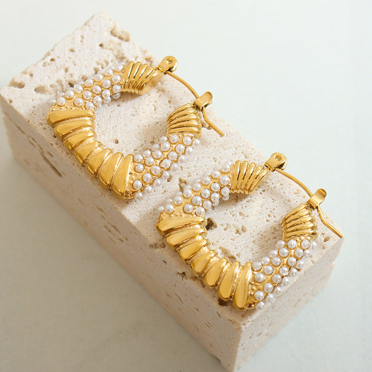 Pendientes Isa