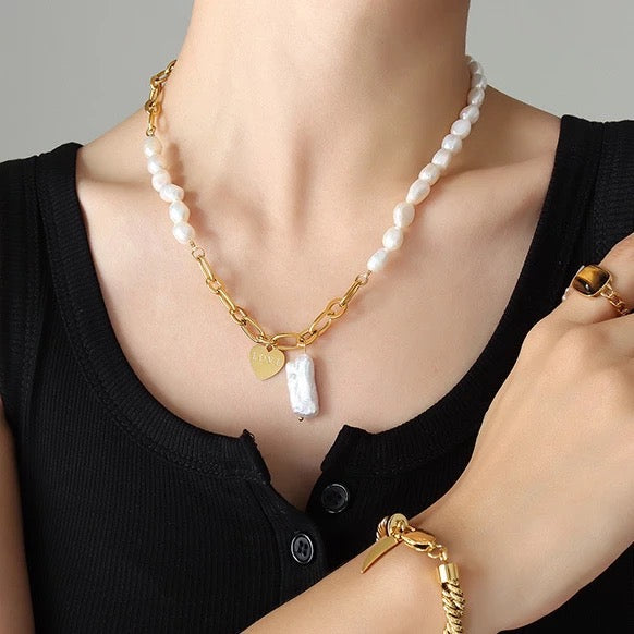 Collares Vibes