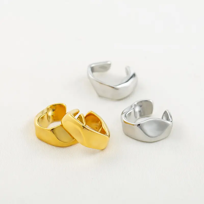 Puño de oreja irregular