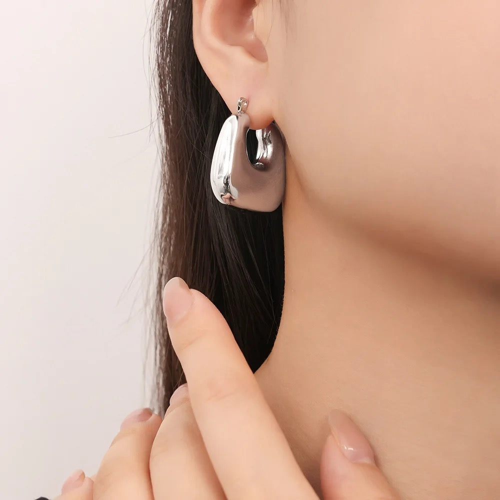 Bubble U Earrings