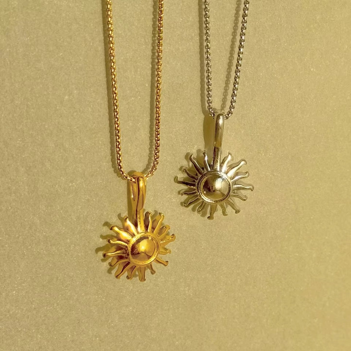 Sol Necklace