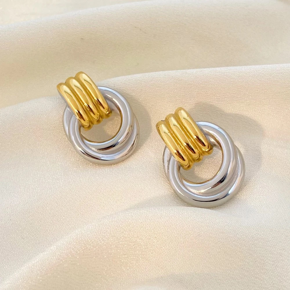 Nudo Earrings