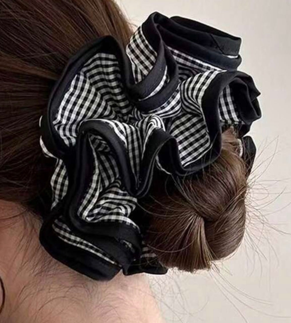 Monochrome Hair Accessories
