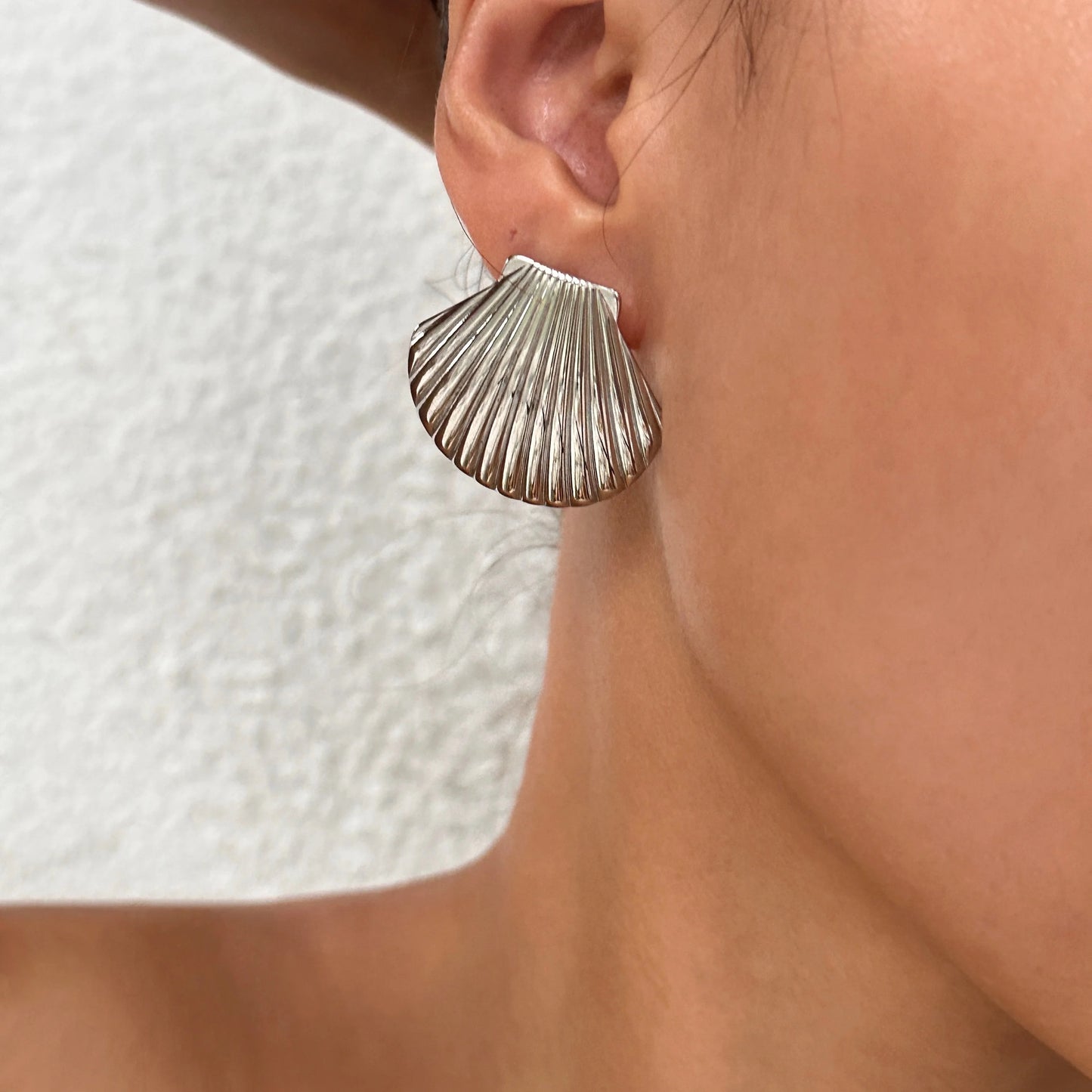 Shell Earrings