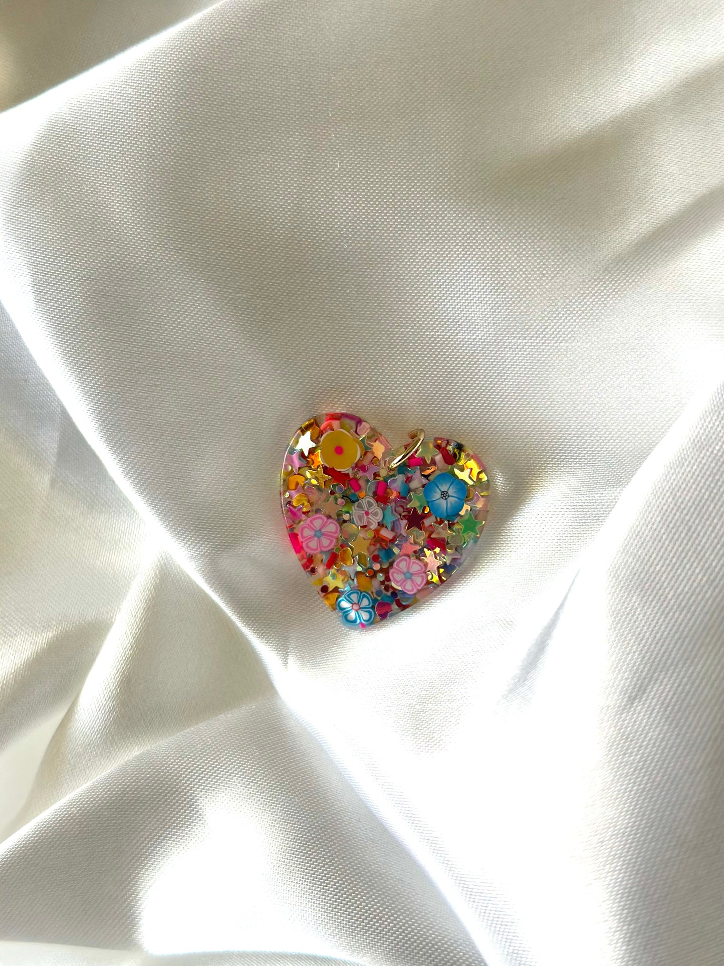 Flor Heart Charm