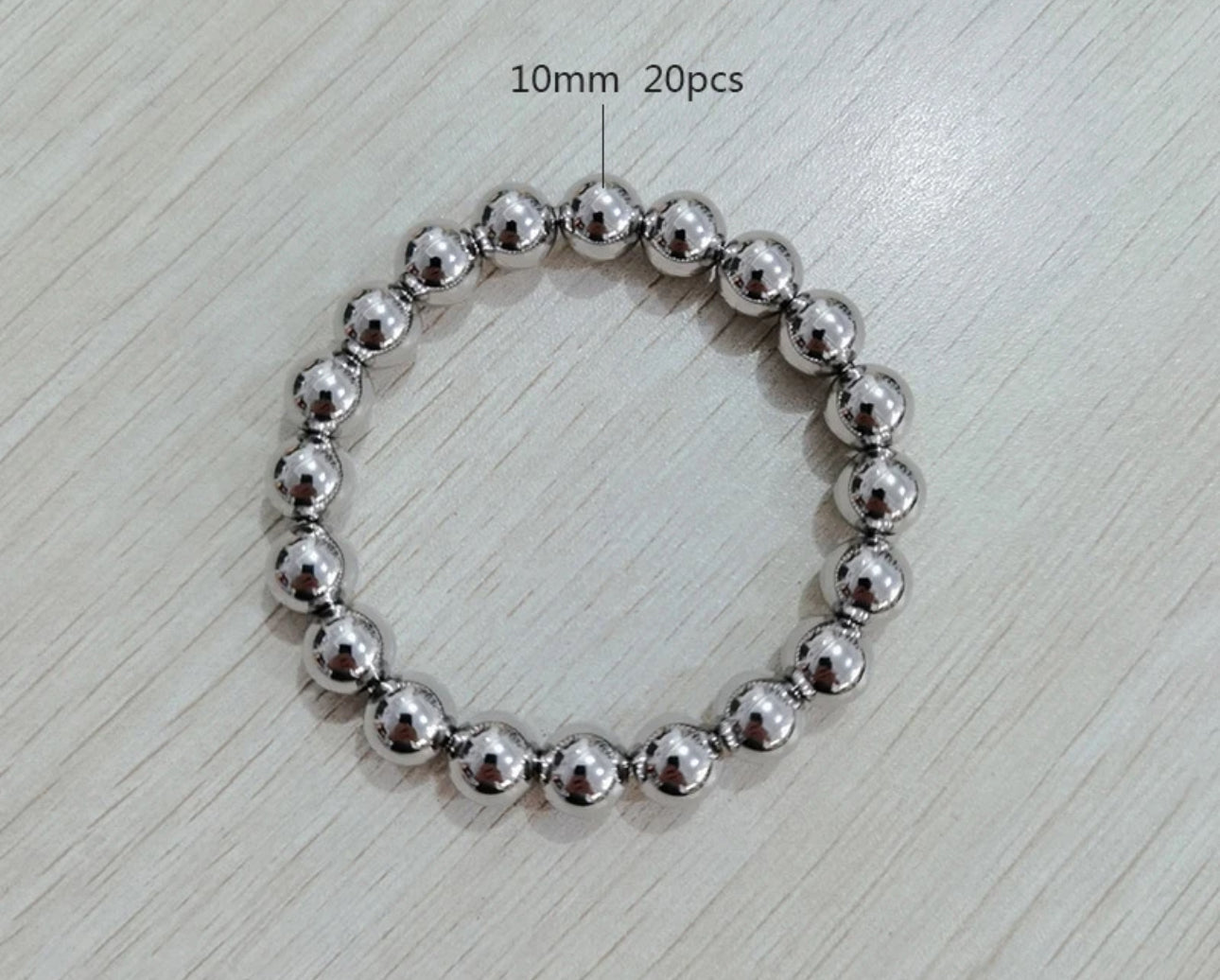 Beads set bracelet