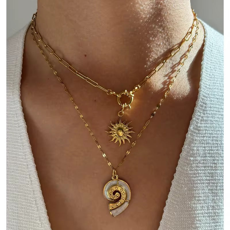 Concha Necklace