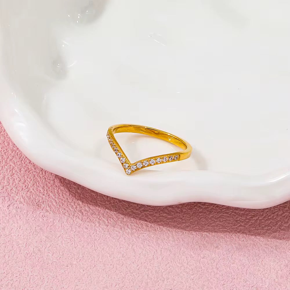 Victoria Ring