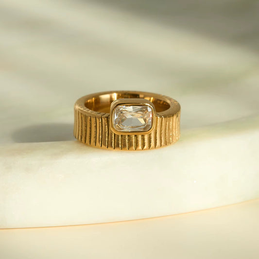 Lea Ring