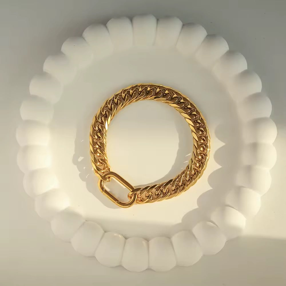 Clip Chunky Bracelet