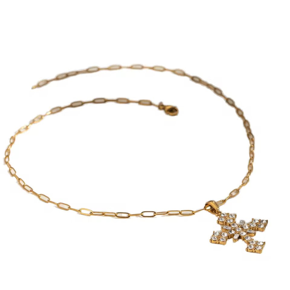 Bendecida Necklace