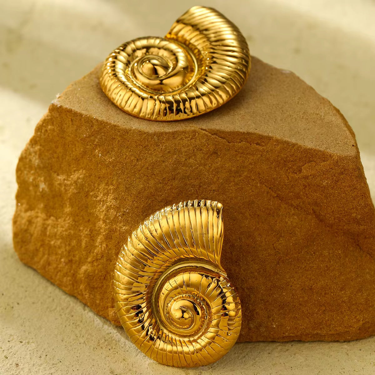 Caracol Earring
