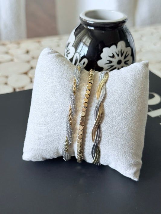 Stack 3 pieces