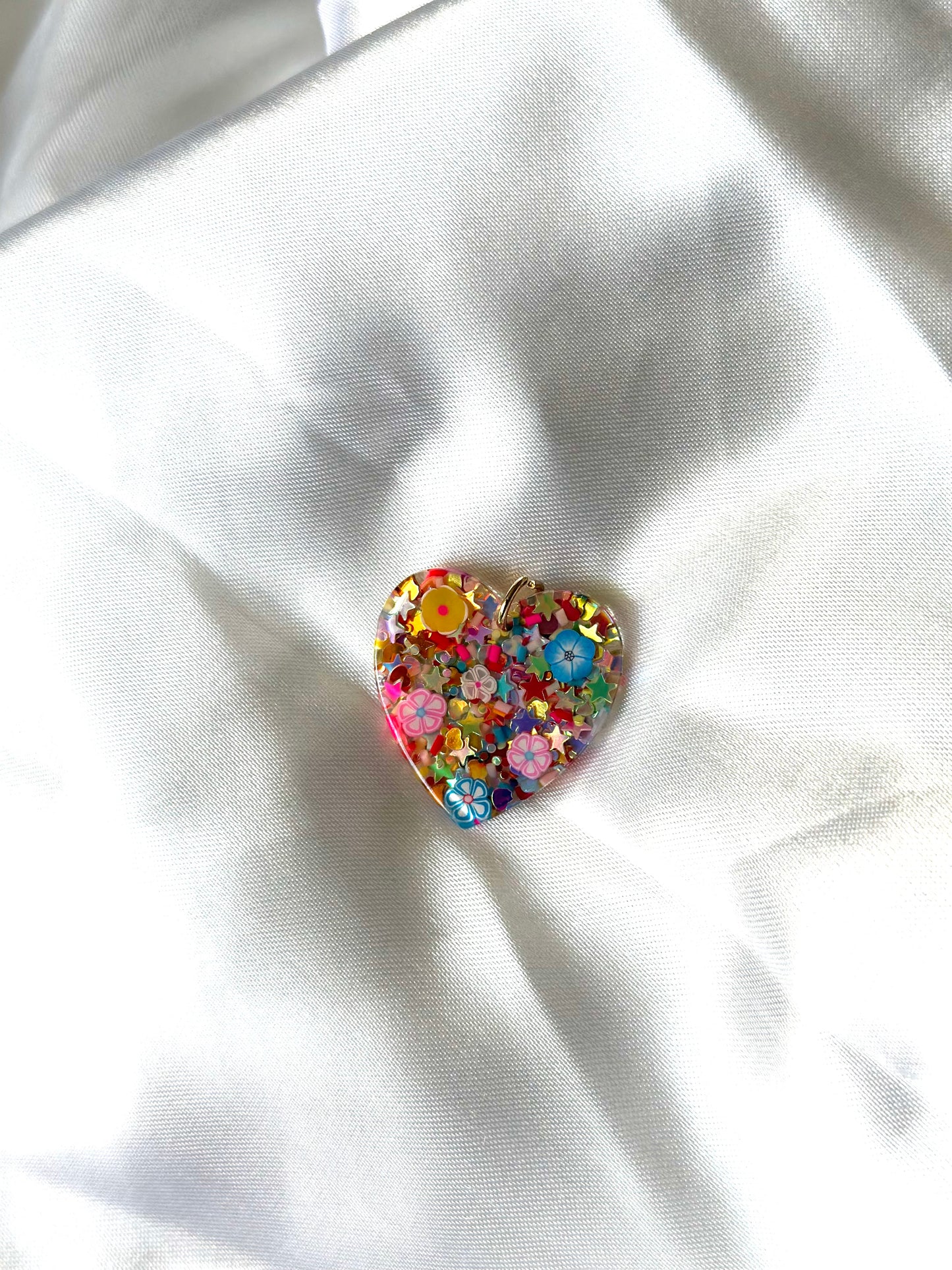 Flor Heart Charm