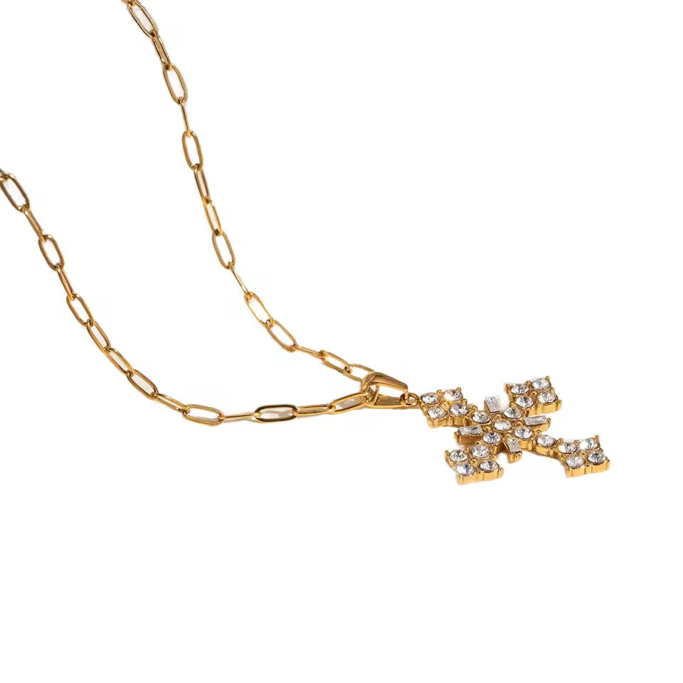 Bendecida Necklace