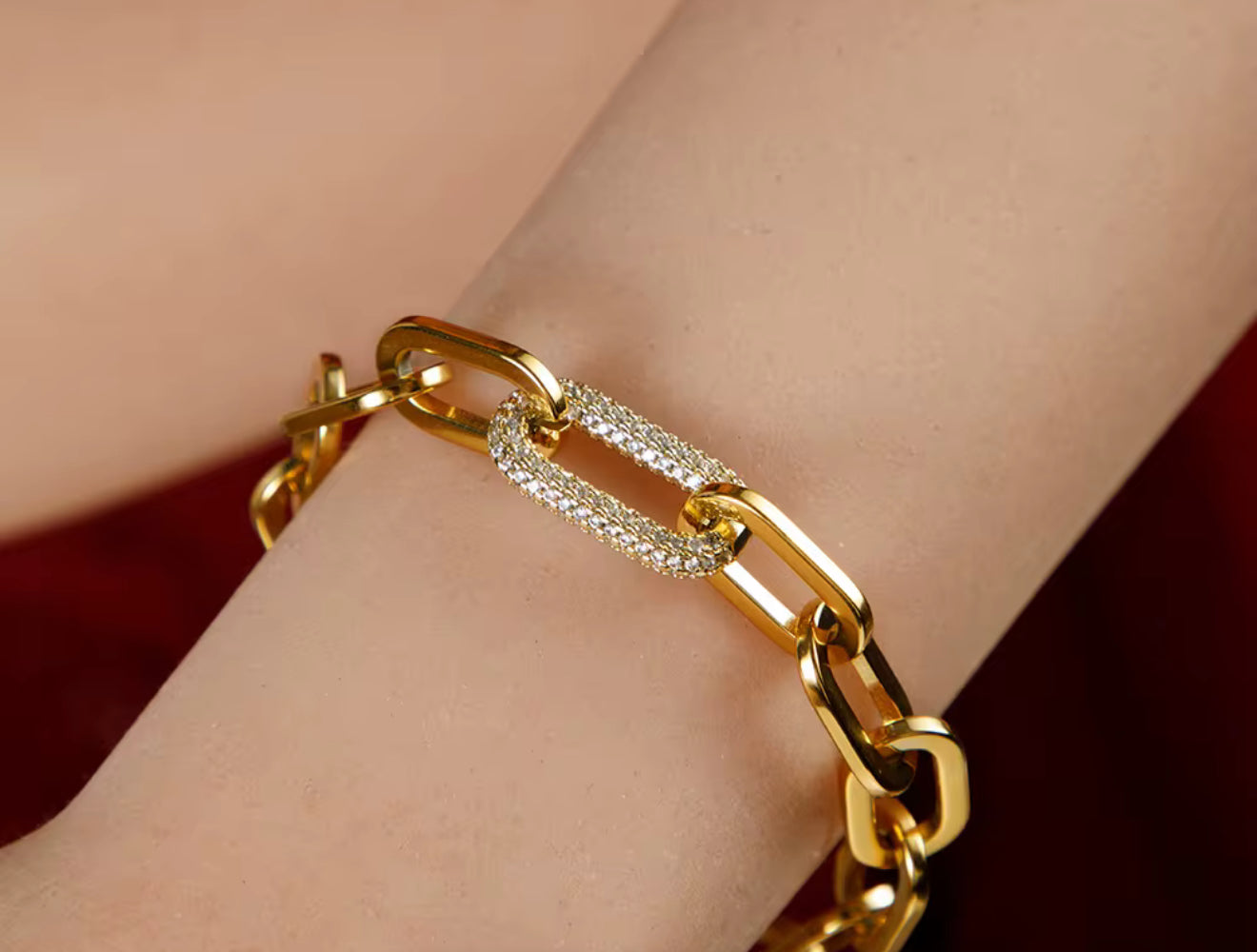 Chunky Clip Bracelet