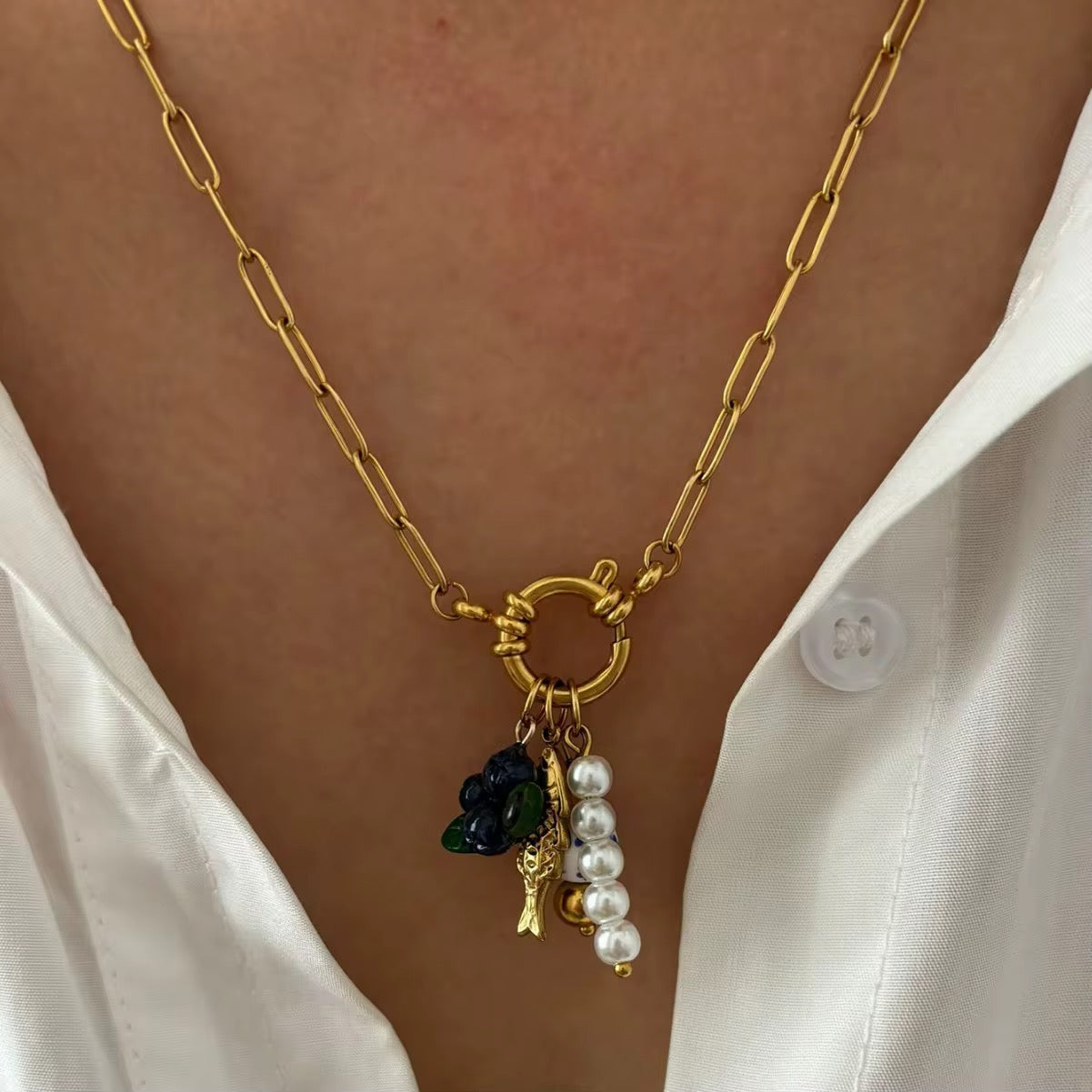 Collares con dijes
