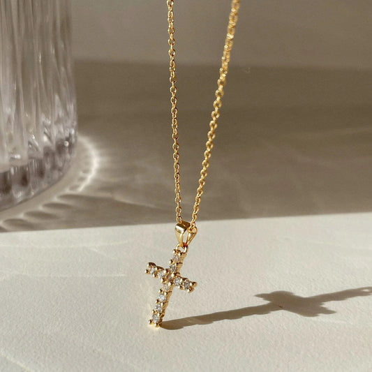 Cruz Necklace