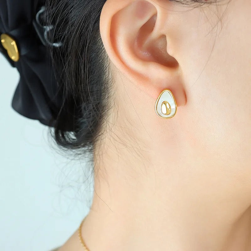 Aguacatico Earring