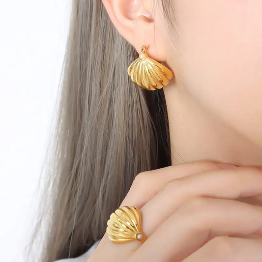 Shell Earrings