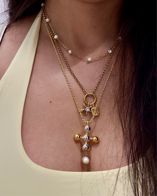 Divine Layered Set