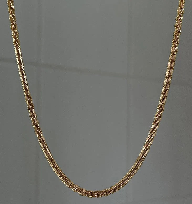 Amari chain