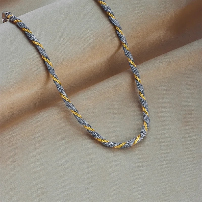 Double Color Chain