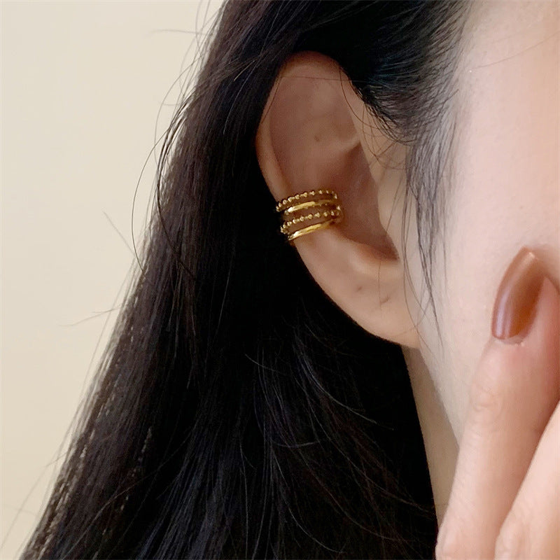 Nina Earcuff