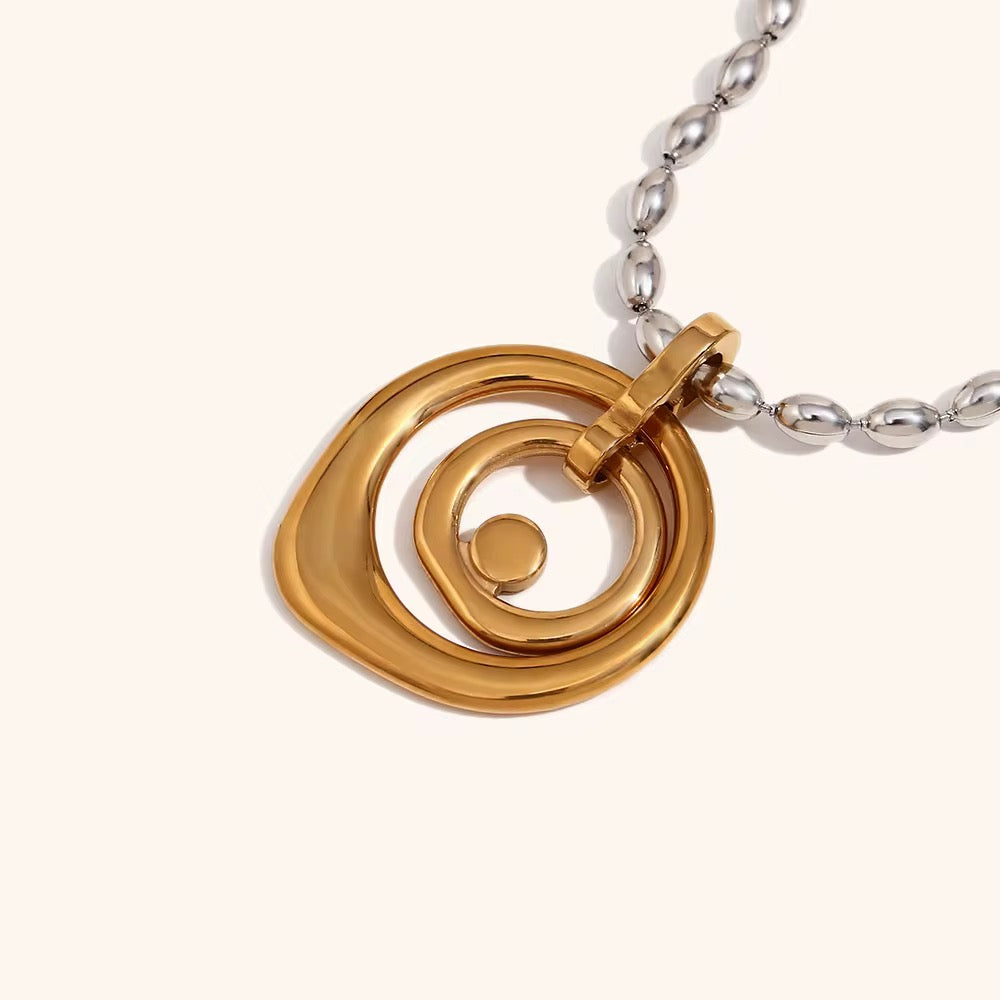 Agara Necklace