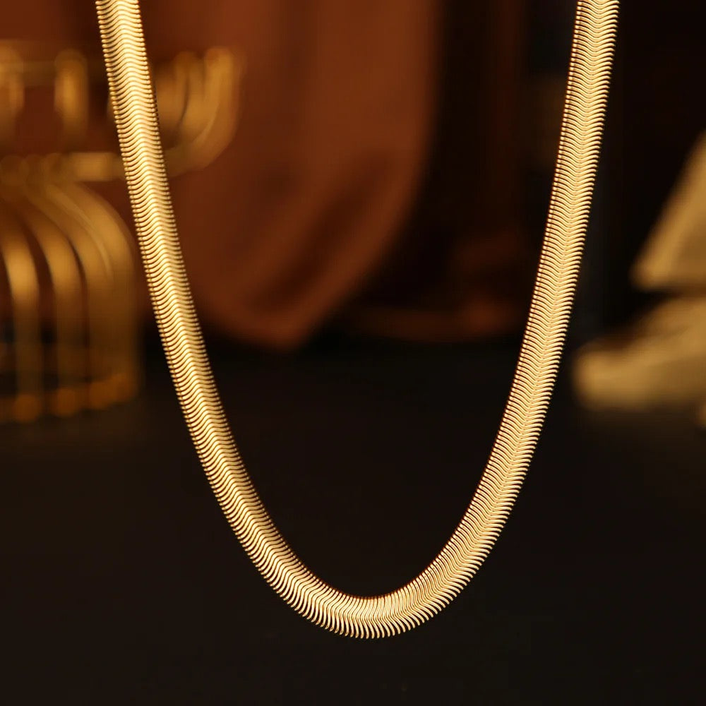 Thick Snake Necklace