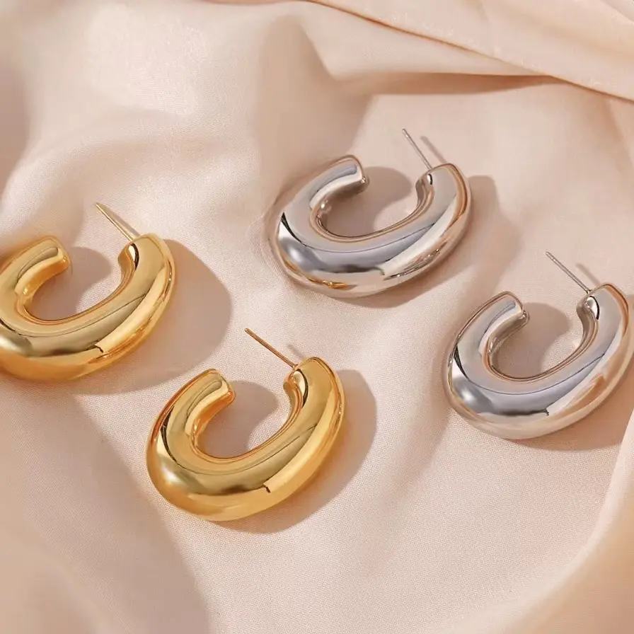 Steph Oval Chunky Hoops